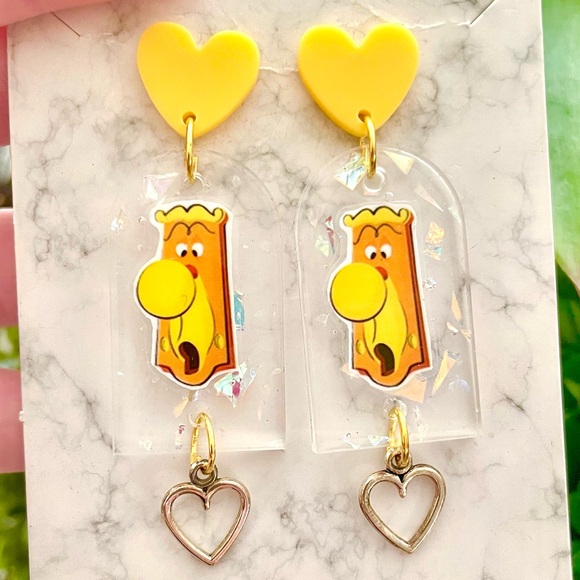 Alice In Wonderland Door Handle Earrings - Picture 1 of 4